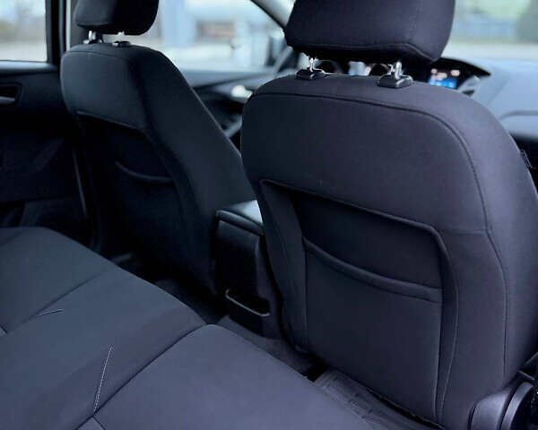 Серый Форд Фокус, объемом двигателя 2 л и пробегом 179 тыс. км за 7499 $, фото 15 на Automoto.ua