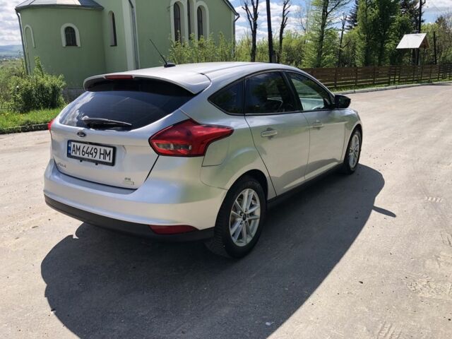 Форд Фокус 2015 в Дрогобыче на Automoto.ua Серый Форд Фокус, объемом двигателя 1 л и пробегом 186 тыс. км за 5400 $, фото 3 на Automoto.ua