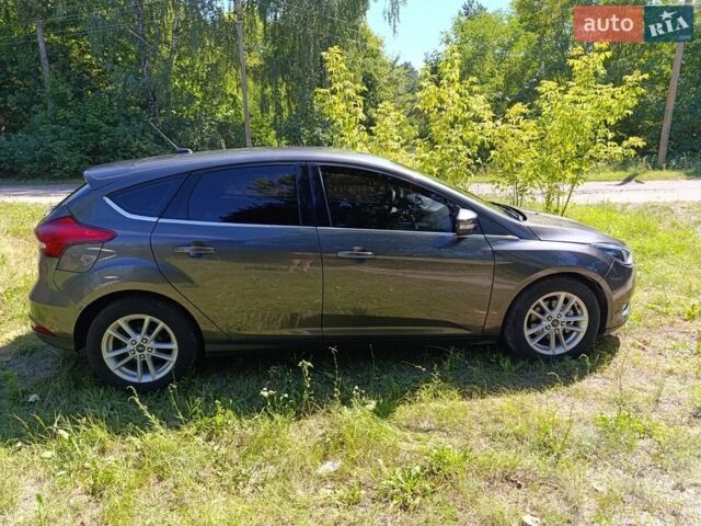 Сірий Форд Фокус, об'ємом двигуна 2 л та пробігом 144 тис. км за 7800 $, фото 2 на Automoto.ua