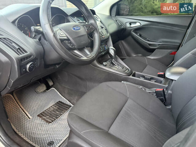 Серый Форд Фокус, объемом двигателя 2 л и пробегом 160 тыс. км за 8700 $, фото 31 на Automoto.ua
