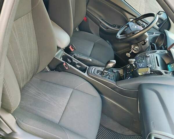 Серый Форд Фокус, объемом двигателя 2 л и пробегом 223 тыс. км за 8000 $, фото 10 на Automoto.ua