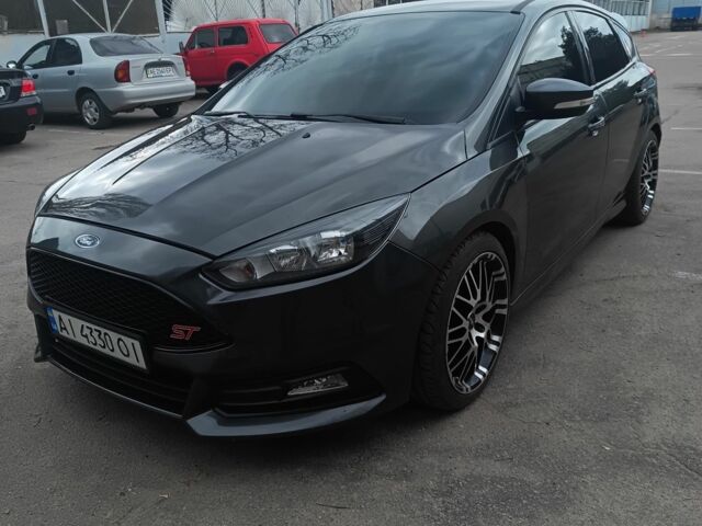 Серый Форд Фокус, объемом двигателя 2 л и пробегом 233 тыс. км за 12300 $, фото 1 на Automoto.ua