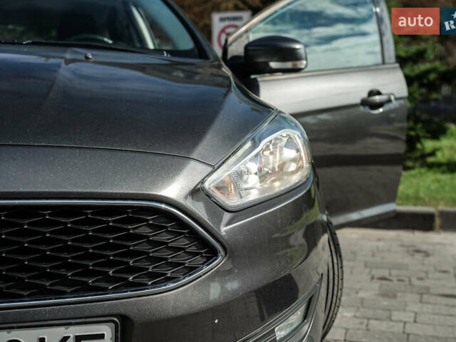 Серый Форд Фокус, объемом двигателя 1 л и пробегом 162 тыс. км за 9500 $, фото 7 на Automoto.ua