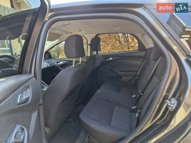 Сірий Форд Фокус, об'ємом двигуна 2 л та пробігом 161 тис. км за 8300 $, фото 15 на Automoto.ua