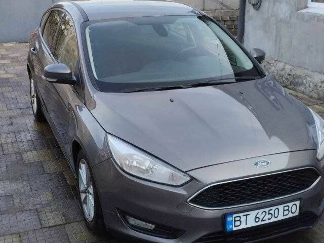 Сірий Форд Фокус, об'ємом двигуна 1 л та пробігом 181 тис. км за 6000 $, фото 1 на Automoto.ua