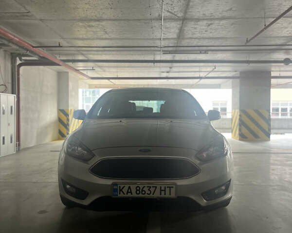 Сірий Форд Фокус, об'ємом двигуна 2 л та пробігом 141 тис. км за 9000 $, фото 15 на Automoto.ua