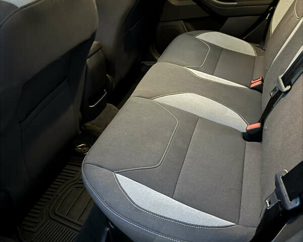 Серый Форд Фокус, объемом двигателя 2 л и пробегом 99 тыс. км за 11999 $, фото 25 на Automoto.ua