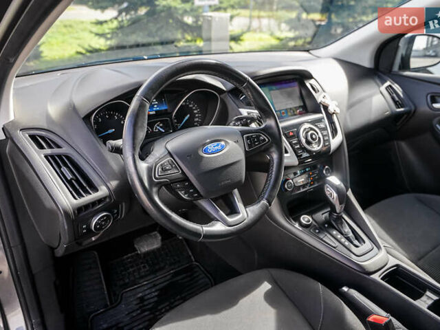 Серый Форд Фокус, объемом двигателя 1 л и пробегом 162 тыс. км за 9500 $, фото 17 на Automoto.ua