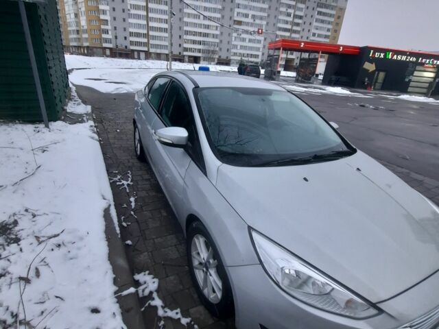 Серый Форд Фокус, объемом двигателя 2 л и пробегом 125 тыс. км за 6800 $, фото 3 на Automoto.ua