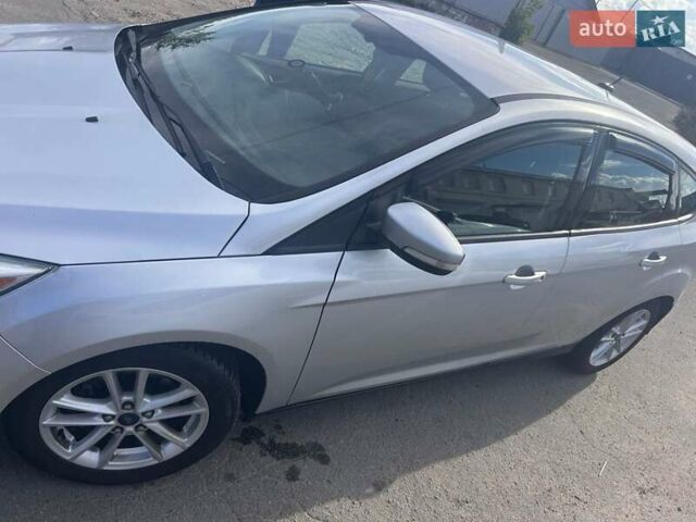 Серый Форд Фокус, объемом двигателя 2 л и пробегом 213 тыс. км за 7100 $, фото 4 на Automoto.ua