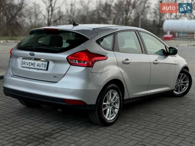Серый Форд Фокус, объемом двигателя 2 л и пробегом 179 тыс. км за 7499 $, фото 3 на Automoto.ua