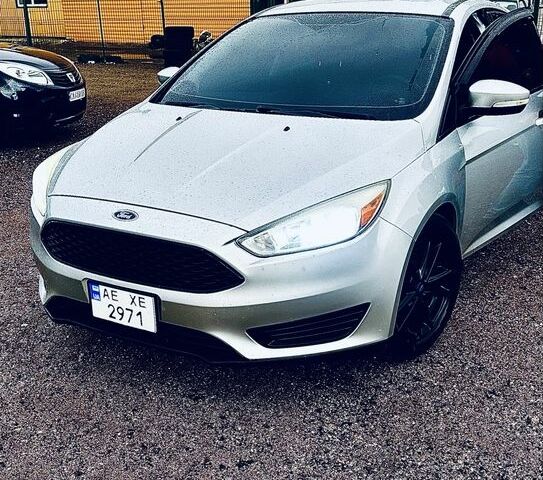 Серый Форд Фокус, объемом двигателя 2 л и пробегом 285 тыс. км за 6500 $, фото 1 на Automoto.ua