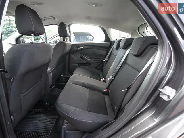 Серый Форд Фокус, объемом двигателя 1 л и пробегом 162 тыс. км за 9500 $, фото 9 на Automoto.ua