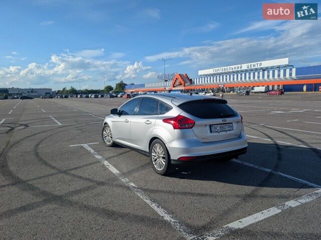 Сірий Форд Фокус, об'ємом двигуна 2 л та пробігом 162 тис. км за 7700 $, фото 4 на Automoto.ua