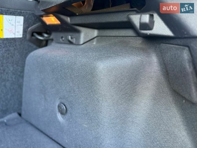 Сірий Форд Фокус, об'ємом двигуна 2 л та пробігом 160 тис. км за 7999 $, фото 41 на Automoto.ua