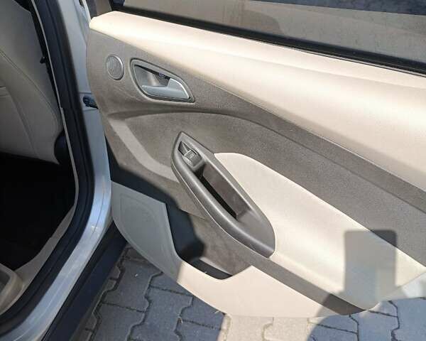 Сірий Форд Фокус, об'ємом двигуна 0 л та пробігом 66 тис. км за 8999 $, фото 7 на Automoto.ua