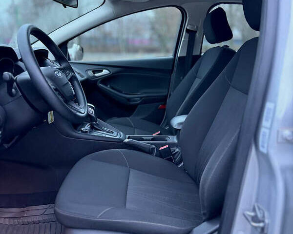 Серый Форд Фокус, объемом двигателя 2 л и пробегом 179 тыс. км за 7499 $, фото 9 на Automoto.ua