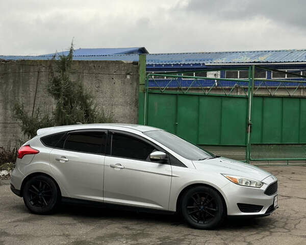 Серый Форд Фокус, объемом двигателя 2 л и пробегом 285 тыс. км за 7300 $, фото 1 на Automoto.ua