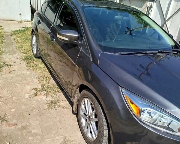 Серый Форд Фокус, объемом двигателя 2 л и пробегом 110 тыс. км за 10000 $, фото 5 на Automoto.ua