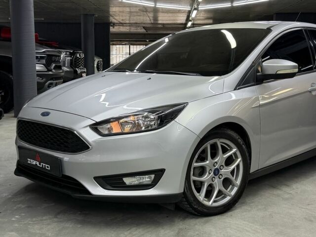 Серый Форд Фокус, объемом двигателя 0 л и пробегом 166 тыс. км за 8400 $, фото 5 на Automoto.ua