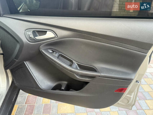 Серый Форд Фокус, объемом двигателя 2 л и пробегом 160 тыс. км за 8700 $, фото 18 на Automoto.ua