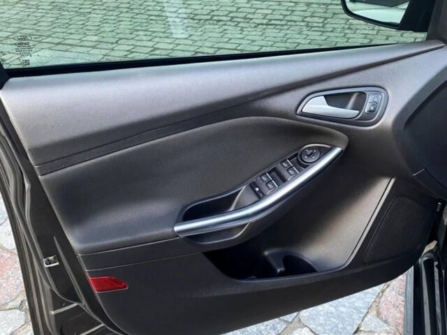 Серый Форд Фокус, объемом двигателя 2 л и пробегом 0 тыс. км за 11600 $, фото 3 на Automoto.ua