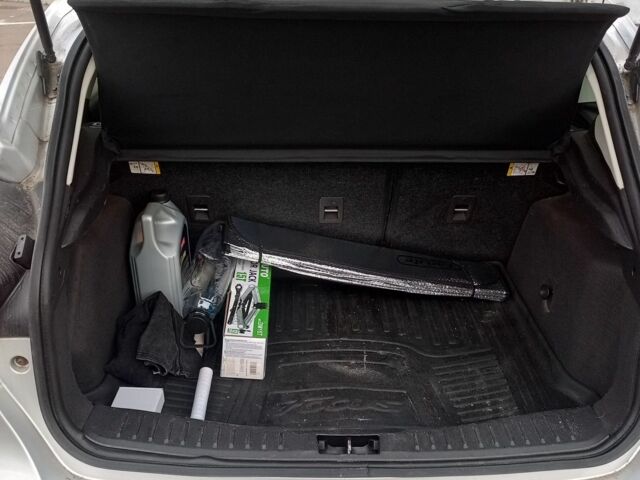 Сірий Форд Фокус, об'ємом двигуна 2 л та пробігом 156 тис. км за 7300 $, фото 7 на Automoto.ua