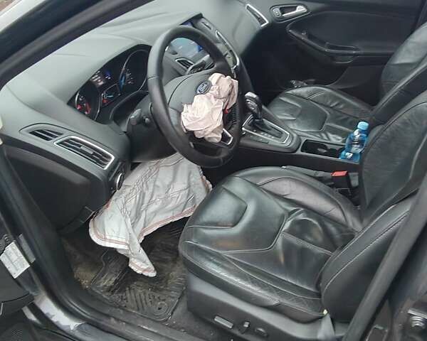 Серый Форд Фокус, объемом двигателя 2 л и пробегом 180 тыс. км за 5750 $, фото 6 на Automoto.ua