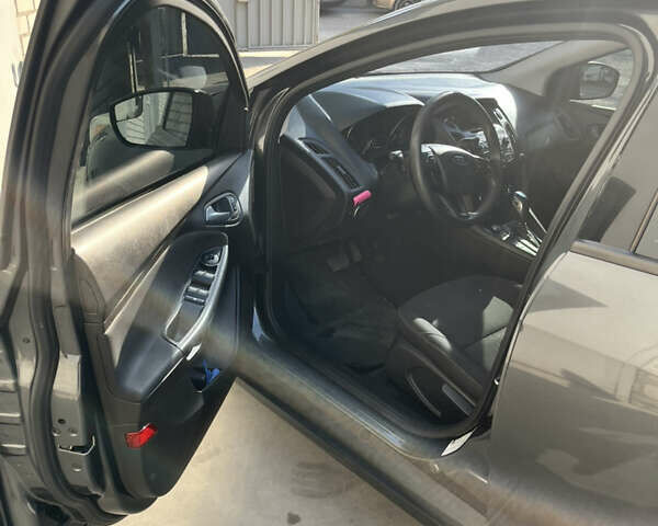 Форд Фокус 2016 в Запорожье на Automoto.ua Серый Форд Фокус, объемом двигателя 2 л и пробегом 165 тыс. км за 8300 $, фото 8 на Automoto.ua