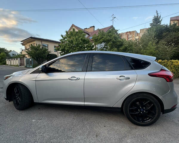 Сірий Форд Фокус, об'ємом двигуна 2 л та пробігом 196 тис. км за 8300 $, фото 5 на Automoto.ua