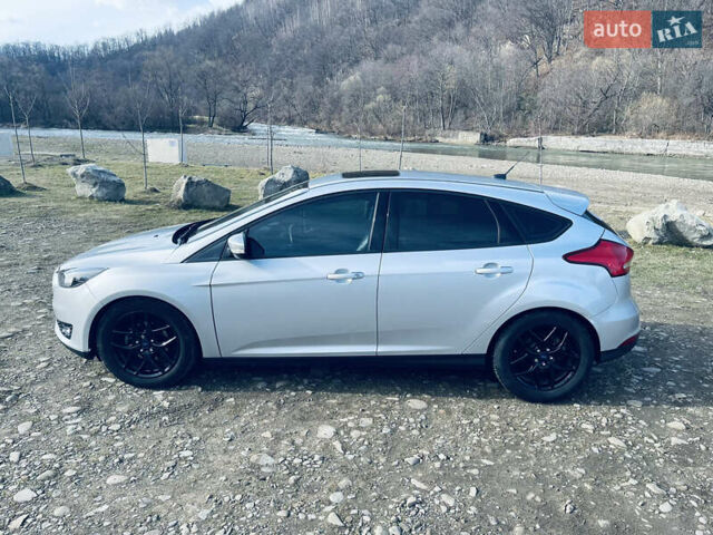 Сірий Форд Фокус, об'ємом двигуна 2 л та пробігом 172 тис. км за 9300 $, фото 3 на Automoto.ua