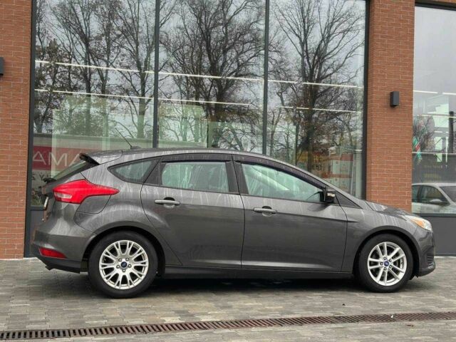 Серый Форд Фокус, объемом двигателя 2 л и пробегом 264 тыс. км за 8500 $, фото 1 на Automoto.ua