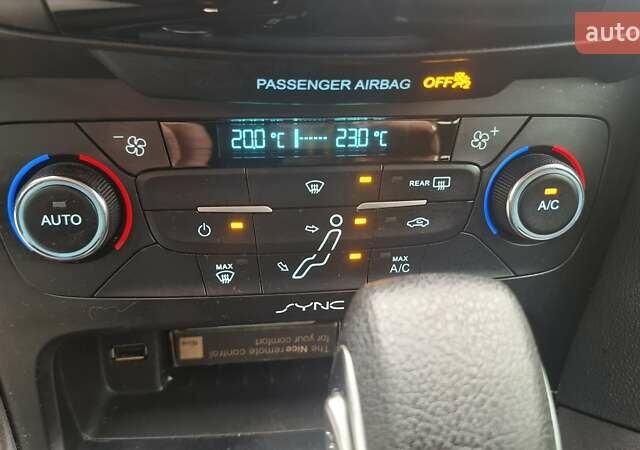 Форд Фокус 2016 в Харькове на Automoto.ua Серый Форд Фокус, объемом двигателя 2 л и пробегом 142 тыс. км за 11700 $, фото 21 на Automoto.ua