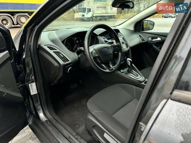 Серый Форд Фокус, объемом двигателя 2 л и пробегом 264 тыс. км за 8500 $, фото 18 на Automoto.ua