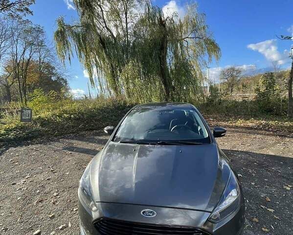 Сірий Форд Фокус, об'ємом двигуна 1 л та пробігом 95 тис. км за 9600 $, фото 7 на Automoto.ua