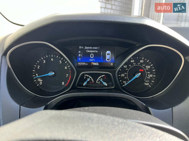 Форд Фокус 2016 в Запорожье на Automoto.ua Серый Форд Фокус, объемом двигателя 2 л и пробегом 165 тыс. км за 8300 $, фото 10 на Automoto.ua