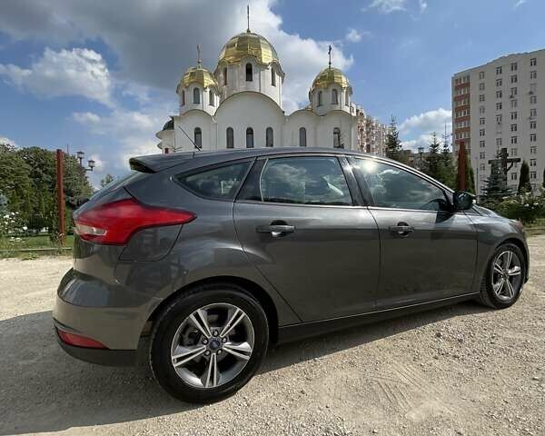 Сірий Форд Фокус, об'ємом двигуна 1 л та пробігом 95 тис. км за 9600 $, фото 22 на Automoto.ua