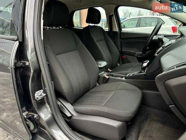 Серый Форд Фокус, объемом двигателя 2 л и пробегом 264 тыс. км за 7500 $, фото 22 на Automoto.ua