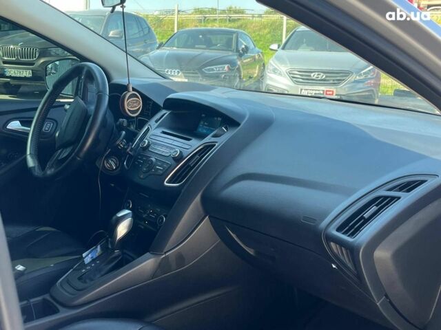 Серый Форд Фокус, объемом двигателя 2 л и пробегом 197 тыс. км за 8990 $, фото 30 на Automoto.ua