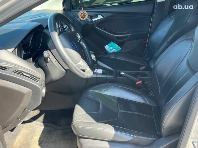 Серый Форд Фокус, объемом двигателя 2 л и пробегом 197 тыс. км за 8990 $, фото 33 на Automoto.ua