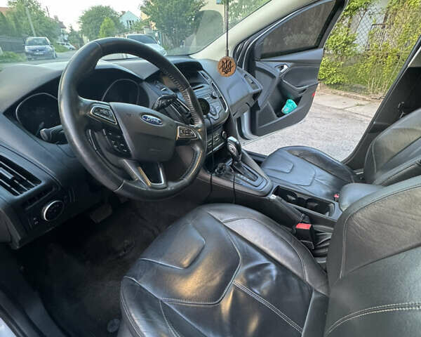 Сірий Форд Фокус, об'ємом двигуна 2 л та пробігом 196 тис. км за 8300 $, фото 13 на Automoto.ua