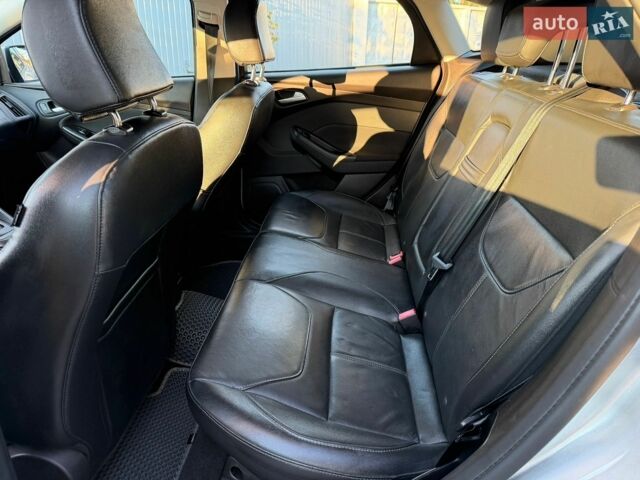 Сірий Форд Фокус, об'ємом двигуна 2 л та пробігом 135 тис. км за 8900 $, фото 13 на Automoto.ua