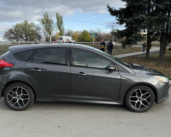 Сірий Форд Фокус, об'ємом двигуна 2 л та пробігом 157 тис. км за 7999 $, фото 4 на Automoto.ua