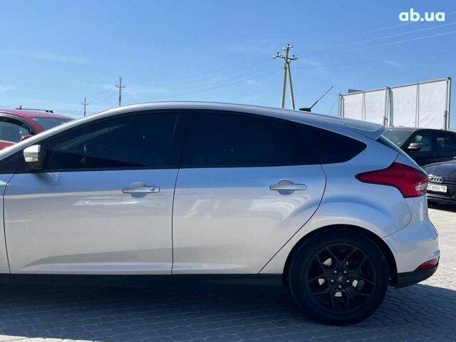 Серый Форд Фокус, объемом двигателя 2 л и пробегом 197 тыс. км за 8990 $, фото 10 на Automoto.ua