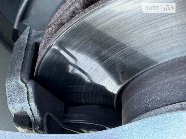 Сірий Форд Фокус, об'ємом двигуна 2 л та пробігом 86 тис. км за 11700 $, фото 22 на Automoto.ua