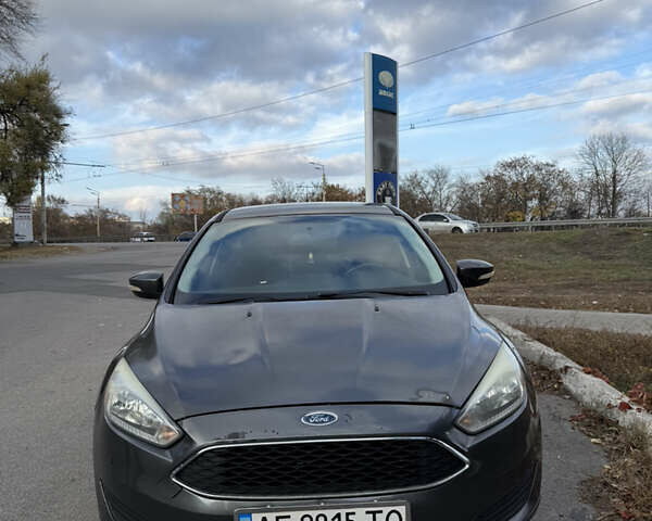 Сірий Форд Фокус, об'ємом двигуна 2 л та пробігом 157 тис. км за 7999 $, фото 1 на Automoto.ua