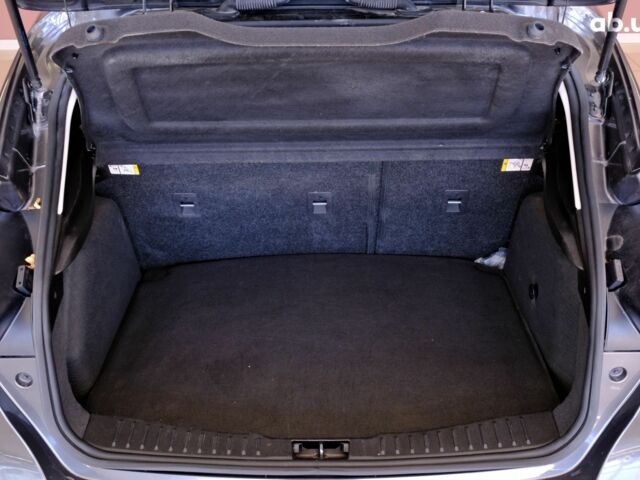 Серый Форд Фокус, объемом двигателя 2 л и пробегом 140 тыс. км за 8600 $, фото 8 на Automoto.ua