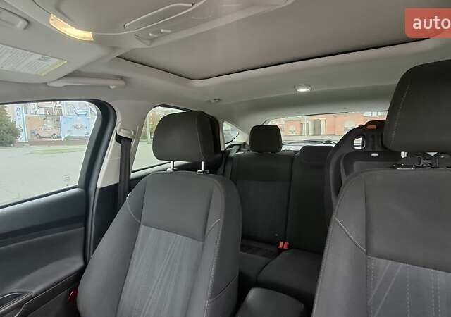 Форд Фокус 2016 в Харькове на Automoto.ua Серый Форд Фокус, объемом двигателя 2 л и пробегом 142 тыс. км за 11700 $, фото 16 на Automoto.ua