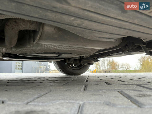 Серый Форд Фокус, объемом двигателя 1.5 л и пробегом 253 тыс. км за 9750 $, фото 16 на Automoto.ua