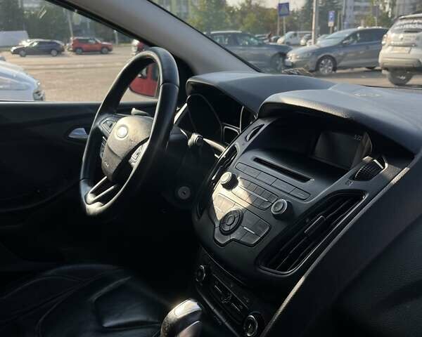 Серый Форд Фокус, объемом двигателя 2 л и пробегом 137 тыс. км за 9500 $, фото 24 на Automoto.ua